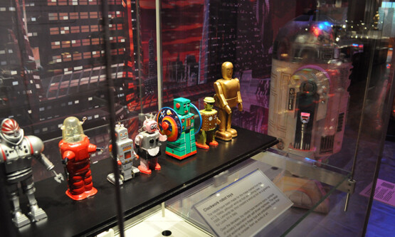 Robot exhibition design by Ideas